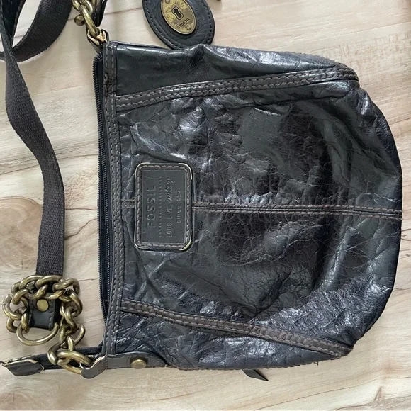 Vintage Fossil Black Leather Crossbody Bag Chain Strap - Picture 5 of 7